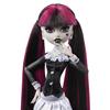 Imagen de Muñeca Monster High Reel Drama Draculaura en blanco y negro.