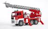 Imagen de Camion bomberos man con gran escalera y modulo con luz Bruder