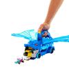 Imagen de Vehiculo Hot Wheels City Dragón transportador. Incluye 2 coches.