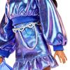 Imagen de Barbie Deluxe Metallic Muñeca con jersey azul