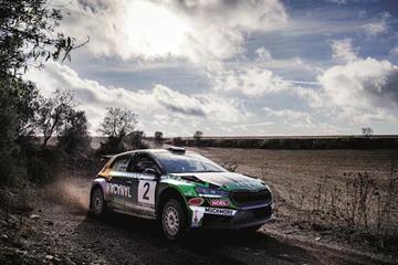 Imagen de Coche Scalextric Skoda Fabia RS Rally2 Nandu Jubany. 19x9x10 cm