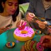 Imagen de Juego Tiro Al Donut. Tu único objetivo es llenar el agujero! ¡Afi na la puntería, piensa rápido y lanza al centro antes que nadie!