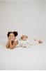 Imagen de Muñeca Elegance 40 Cm Aria Beige C/Mecamismo Risa Try Me C/Pelo